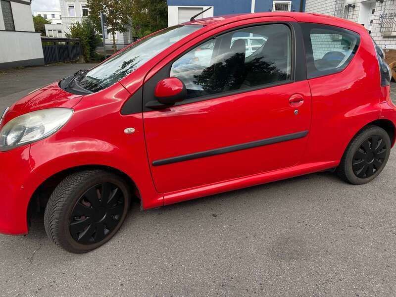 Rot Gebraucht 2009 Citroën C1 Kleinwagen | 2.300 € (Fairer Preis) - Bild 1/4