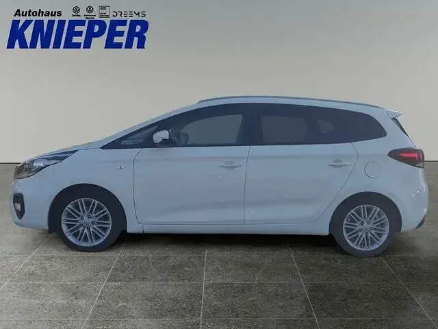 Gebraucht Kia Carens DREAM-TEAM Edition 135 PS (99 kW) 2018 Weiß Van / Kleinbus
