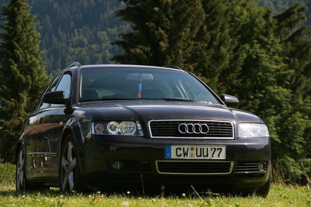 Gebraucht Audi A4 180 PS (132 kW) 2004 Schwarz metallic Kombi