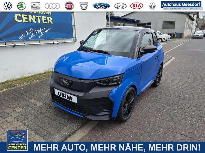 Nouă Ligier JS50 2026 Albastru Hatchback