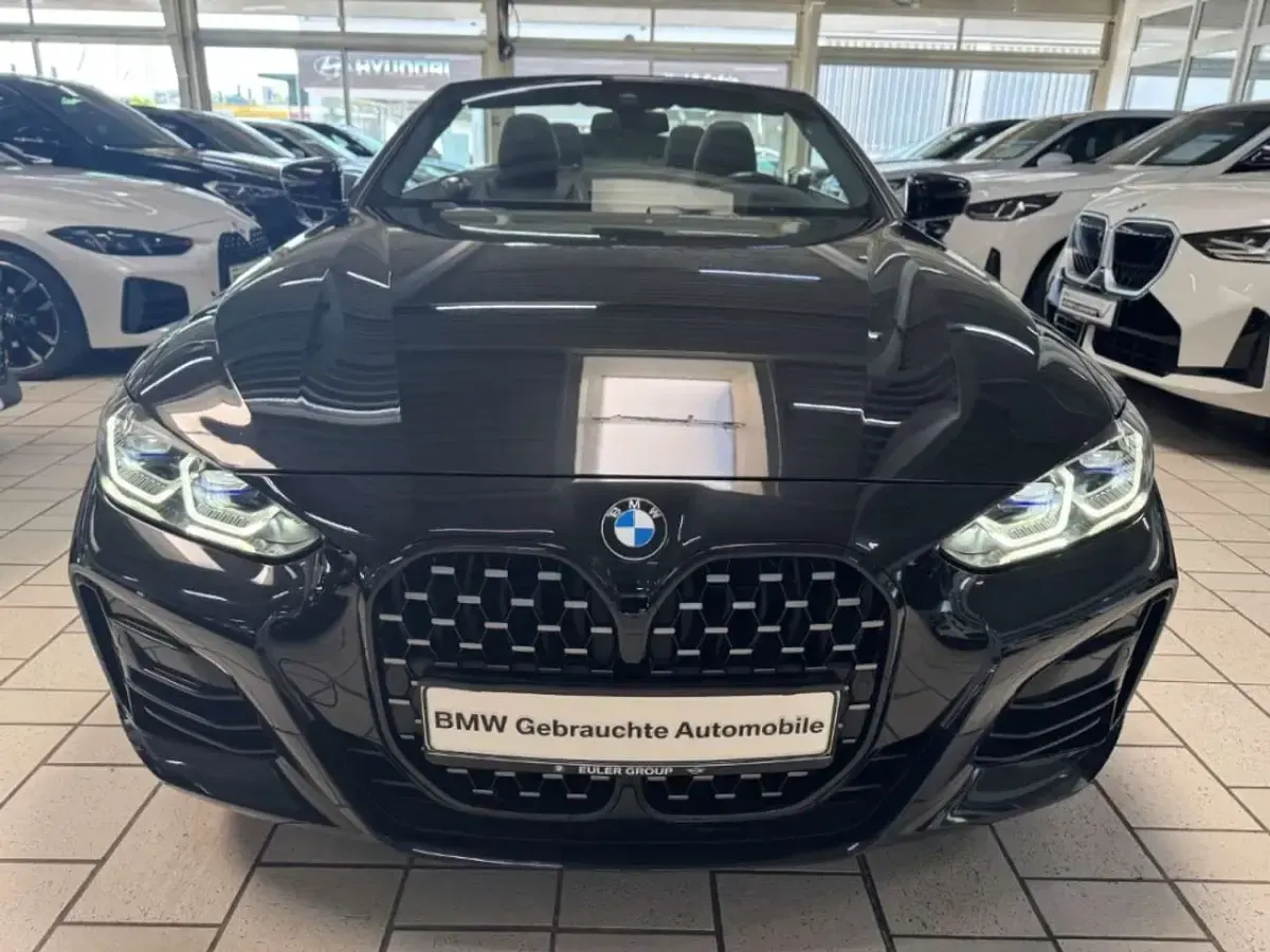 Gebraucht BMW 440 Cabriolet M Sport 340 PS (250 kW) 2022 Black sapphire metallic Cabrio