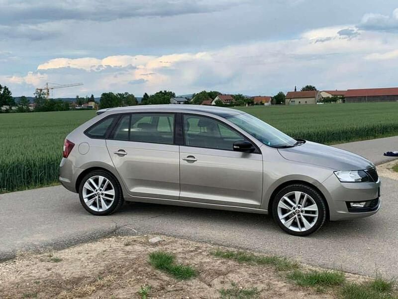 Beige Gebraucht 2019 Skoda Rapid Ambition Kombi | 7.200 € (Superpreis) - Bild 1/4