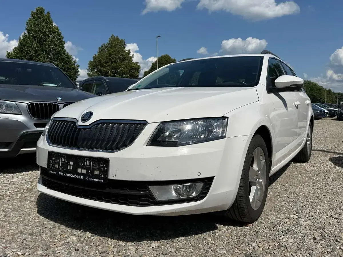 Gebraucht Skoda Octavia 110 PS (80 kW) 2015 Weiß Kombi