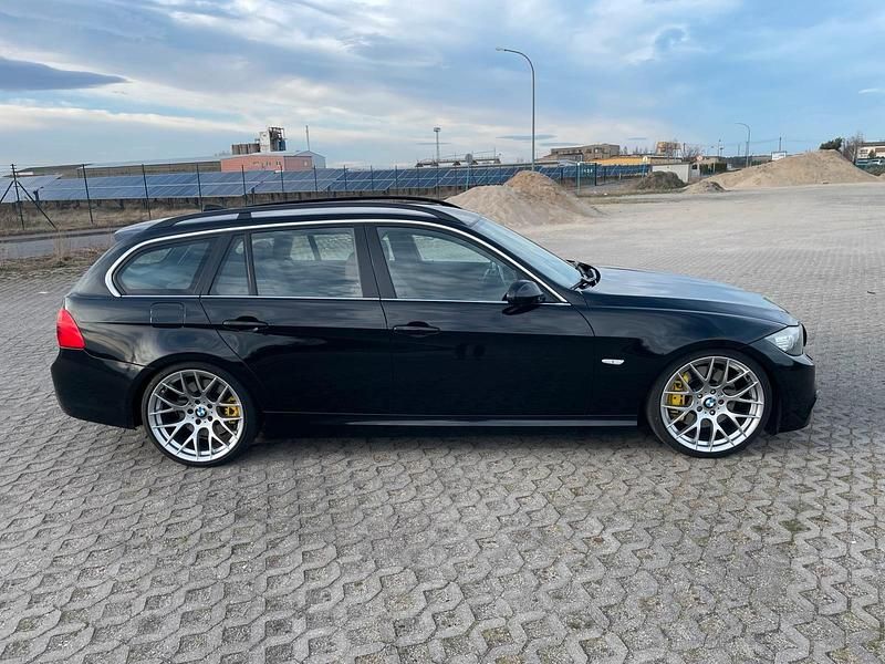 Second-hand BMW 335 Performance 306 CP (225 kW) 2008 Negru Break