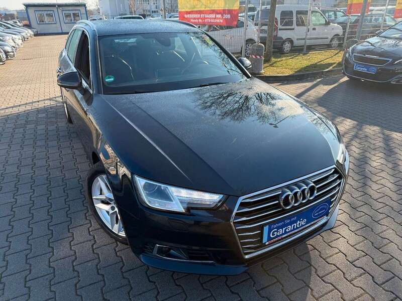 Blau Gebraucht 2017 Audi A4 Design Kombi | 19.450 € (Fairer Preis) - Bild 1/4