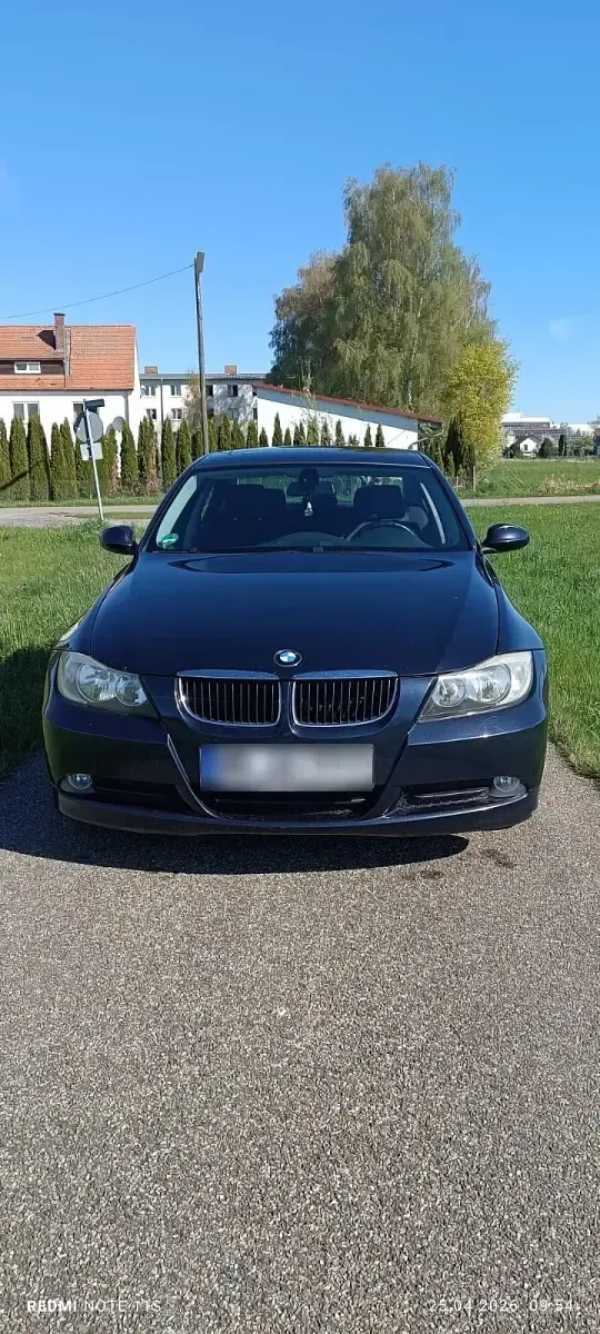 Gebraucht BMW 318 143 PS (105 kW) 2008 Blau Limousine