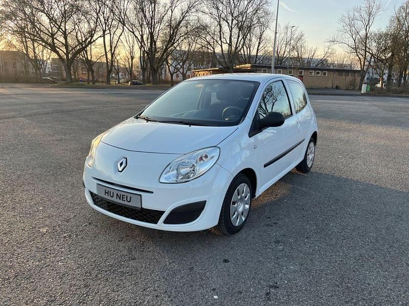 Weiß Gebraucht 2009 Renault Twingo Authentique Kleinwagen | 1.990 € (Fairer Preis) - Bild 1/4