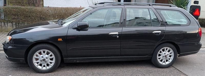 Gebraucht Nissan Primera 113 PS (83 kW) 2001 Schwarz Kombi