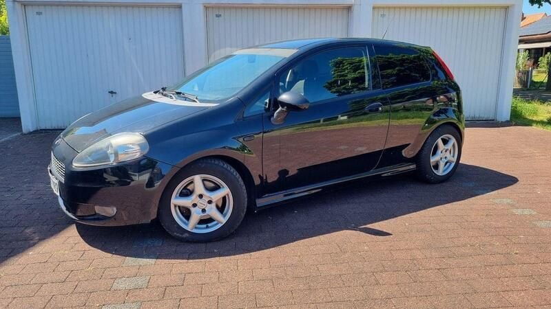 Schwarz Gebraucht 2009 Fiat Grande Punto Sport Kleinwagen | 1.200 € (Superpreis) - Bild 1/3