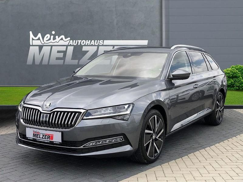 Gebraucht Skoda Superb Style 150 PS (110 kW) 2024 Grau Limousine