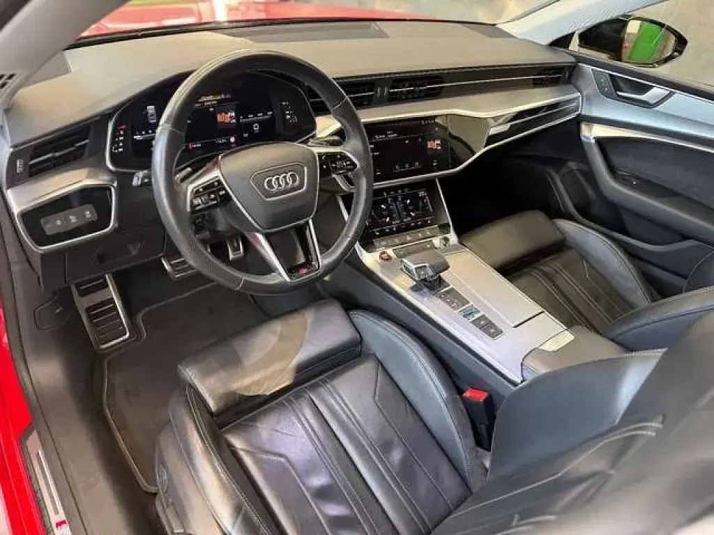 Gebraucht Audi S7 Ambiente 344 PS (253 kW) 2021 Tangorot (metallic) Kleinwagen