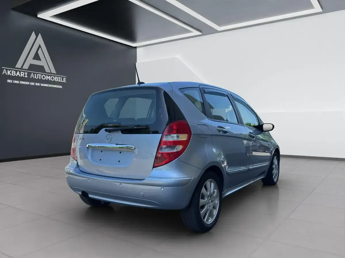 Gebraucht Mercedes A200 136 PS (100 kW) 2006 Blau Limousine