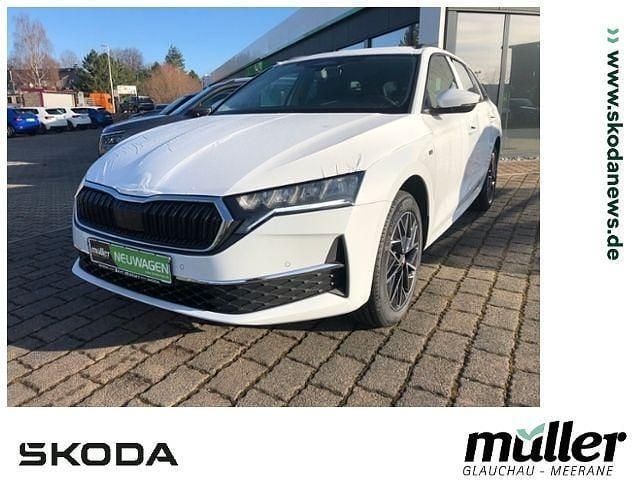 Weiß (moonweiss metallic) Neu 2025 Skoda Octavia Tour Kombi | 44.540 € - Bild 1/4