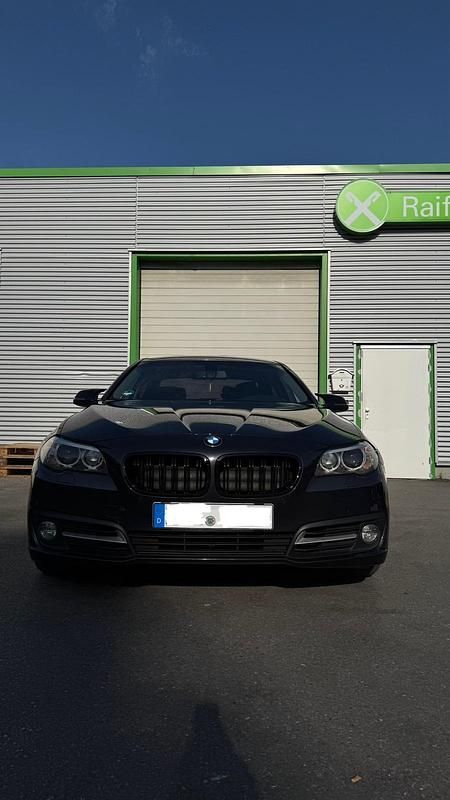 Grau Gebraucht 2014 BMW 525 Limousine | 10.000 € (Fairer Preis) - Bild 1/4