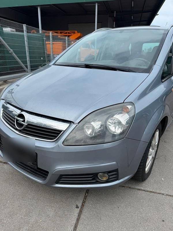 Grau Gebraucht 2005 Opel Zafira Van / Kleinbus | 1.000 € (Superpreis) - Bild 1/4