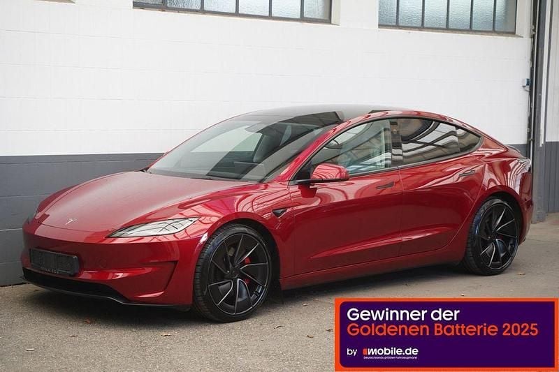 Gebraucht Tesla Model 3 Performance 461 kW (627 PS) 2024 Rot Limousine