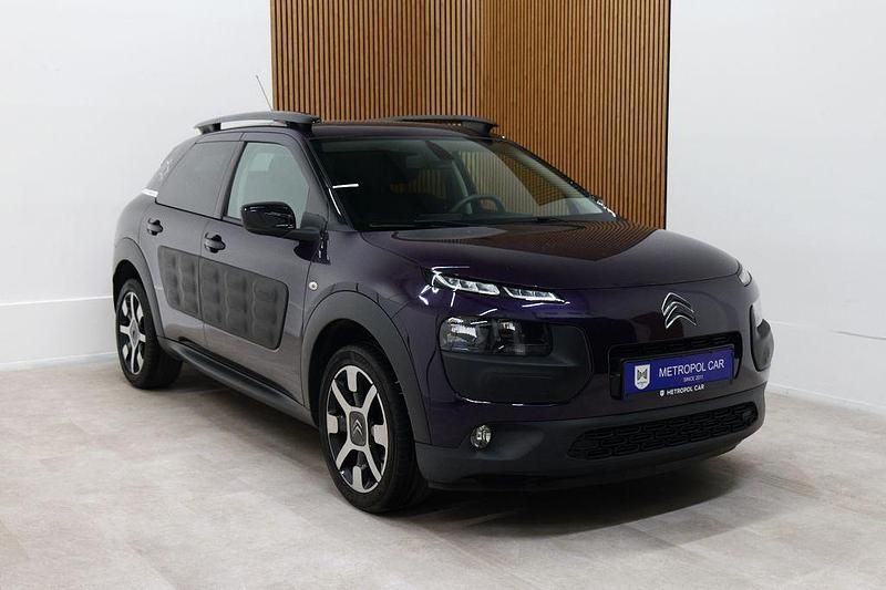 Gebraucht Citroën C4 82 PS (60 kW) 2015 Violett SUV