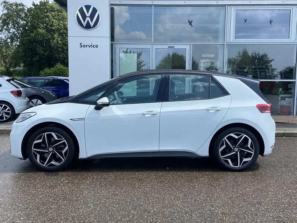 Gebraucht VW ID.3 Pro 150 kW (204 PS) 2023 Weiß Kleinwagen