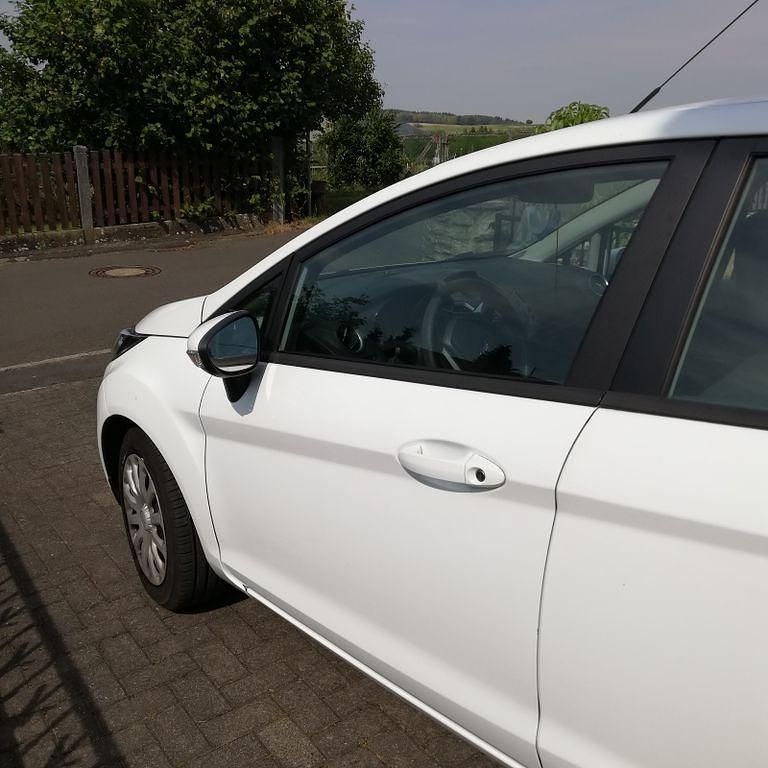 Gebraucht Ford Kuga Business Edition 150 PS (110 kW) 2017 Weiß SUV