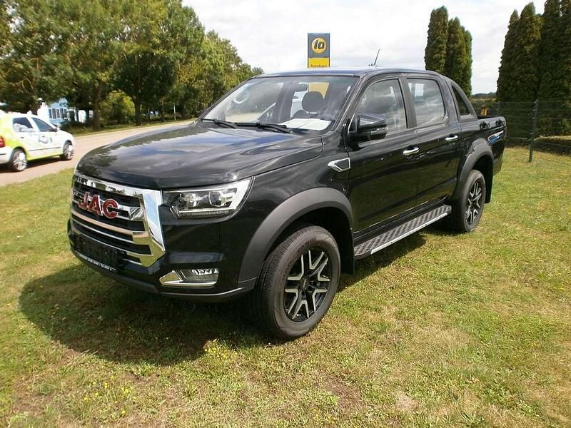 Schwarz Neu 2025 JAC JS8 SUV | 30.995 € - Bild 1/4