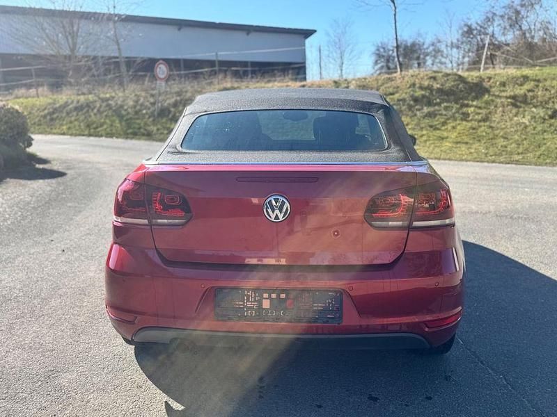 Gebraucht VW Golf Cabriolet Life 105 PS (77 kW) 2013 Rot Cabrio