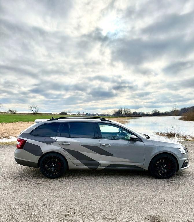 Gebraucht Skoda Octavia RS 245 PS (180 kW) 2018 Grau Kombi