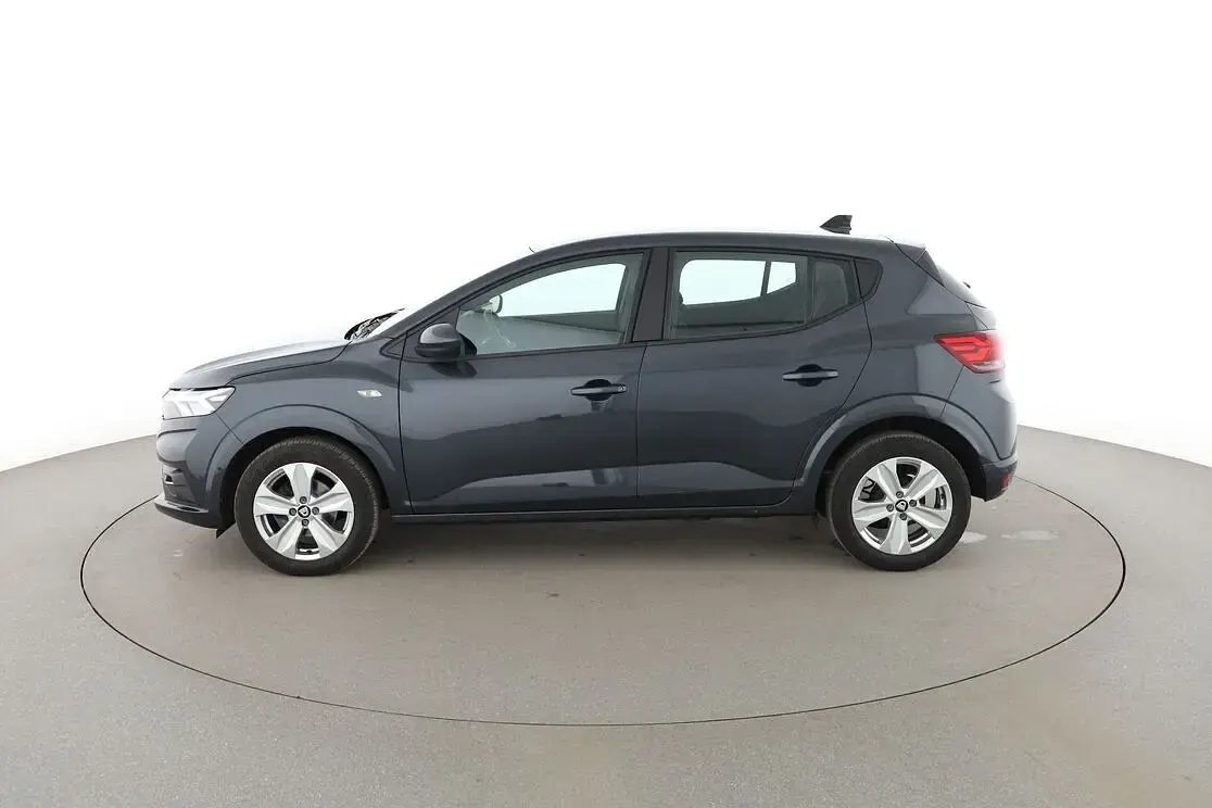 Gebraucht Dacia Sandero Comfort 91 PS (66 kW) 2021 Grau Limousine