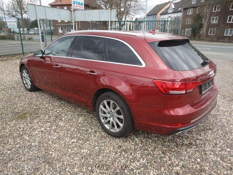 Gebraucht Audi A4 Design 150 PS (110 kW) 2019 Rot Kombi