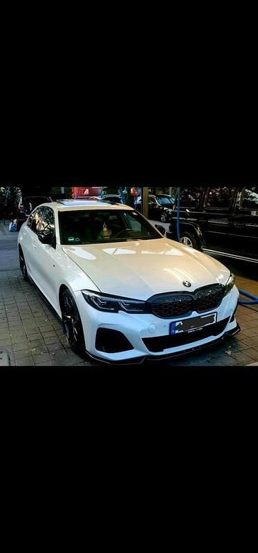 Weiß Gebraucht 2021 BMW M340 Comfort Edition Limousine | 43.000 € (Fairer Preis) - Bild 1/4