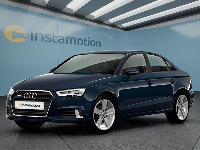 Blau Gebraucht 2021 Audi A3 Limousine | 24.749 € (Fairer Preis) - Bild 1/4