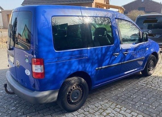 Usata VW Caddy 105 CV (77 kW) 2004 Blu Monovolume