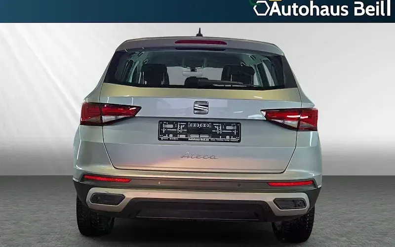 Usado Seat Ateca Style 150 CV (110 kW) 2024 Plateado SUV