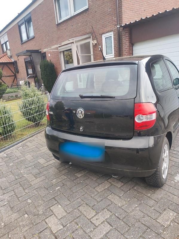 Usata VW Fox 54 CV (39 kW) 2009 Nero Utilitaria