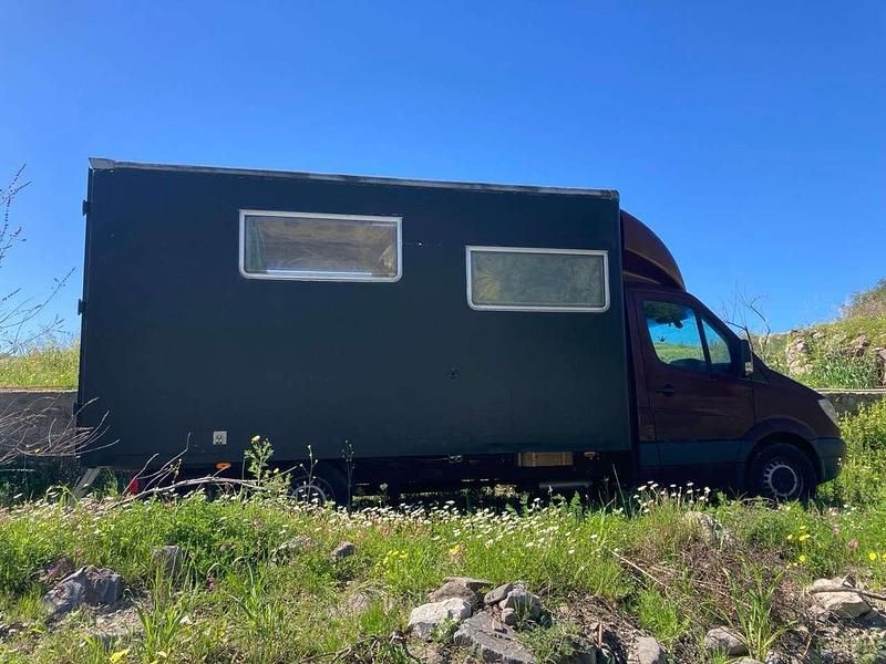 Schwarz Gebraucht 2007 Mercedes Sprinter Van | 15.000 € - Bild 1/2