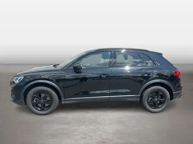 Gebraucht Audi Q3 Ambiente 190 PS (139 kW) 2025 Mythosschwarz metallic SUV