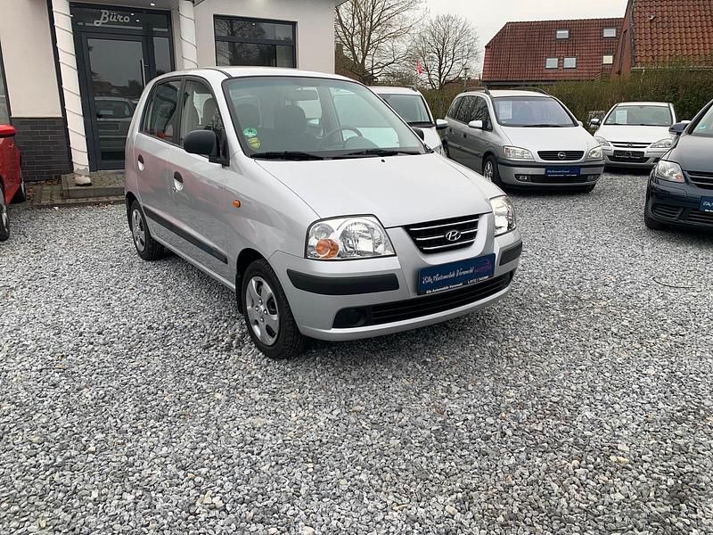 Gebraucht Hyundai Atos 58 PS (42 kW) 2005 Silber Kleinwagen