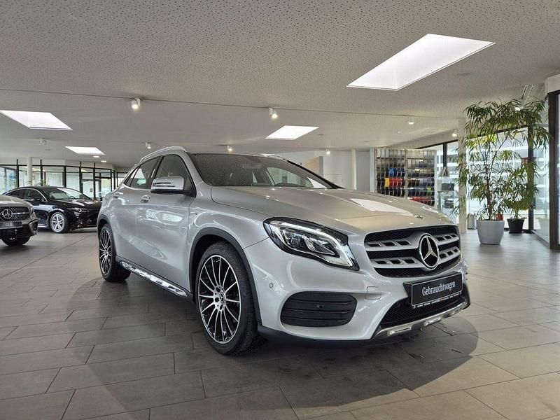 Gebraucht Mercedes GLA250 AMG 211 PS (155 kW) 2018 Silber SUV