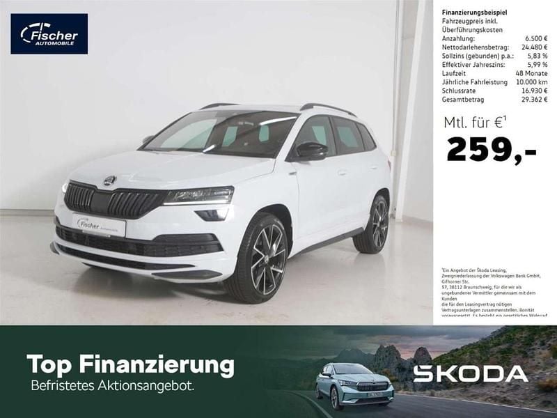 Weiss Gebraucht 2021 Skoda Karoq SportLine SUV | 30.980 € (Etwas zu teuer) - Bild 1/4