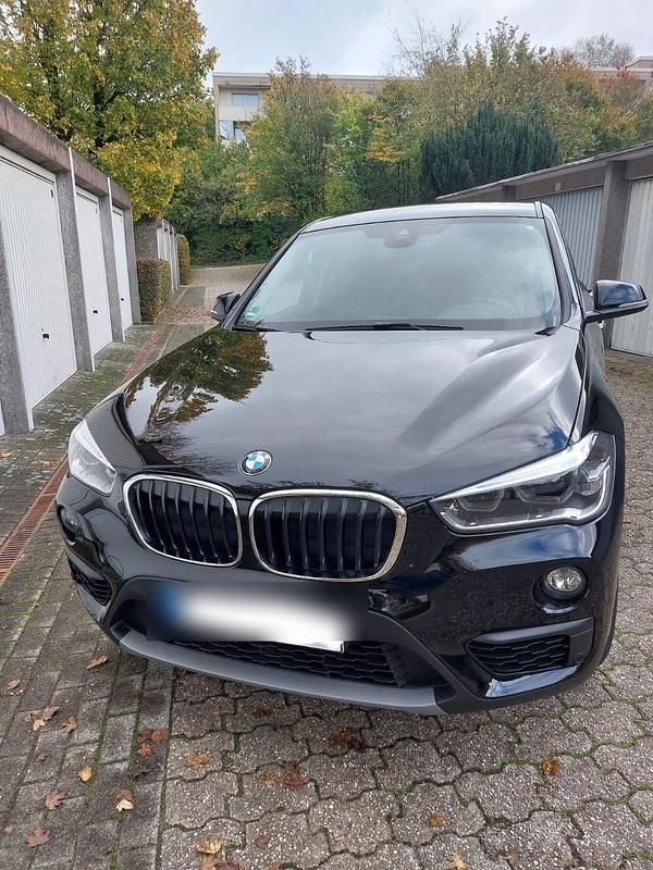 Gebraucht BMW X1 Advantage 140 PS (102 kW) 2018 Schwarz SUV