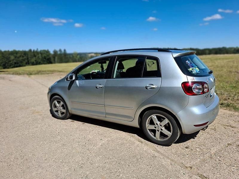 Gebraucht VW Golf Team 122 PS (89 kW) 2010 Silber Limousine