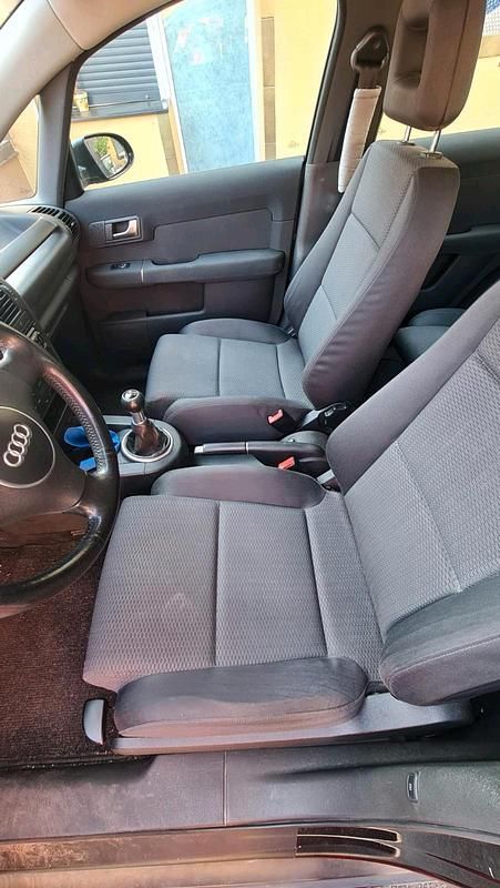 Gebraucht Audi A2 105 PS (77 kW) 2002 Schwarz Kleinwagen