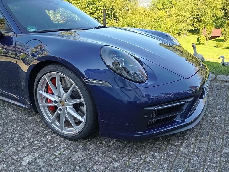 Blau Gebraucht 2024 Porsche 911 Carrera GTS Coupé | 159.000 € (Fairer Preis) - Bild 1/4