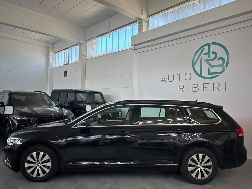 Gebraucht VW Passat 150 PS (110 kW) 2015 Schwarz Kombi