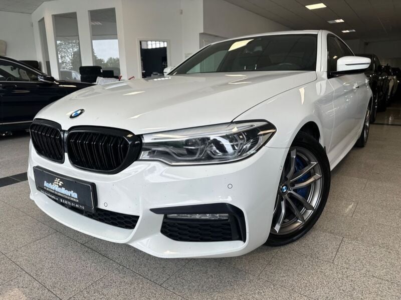 Weiß Gebraucht 2018 BMW 540 M Sport Limousine | 25.999 € (Fairer Preis) - Bild 1/4