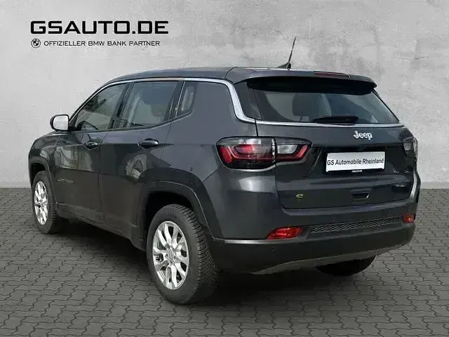 Gebraucht Jeep Compass Altitude 131 PS (96 kW) 2025 Grau SUV