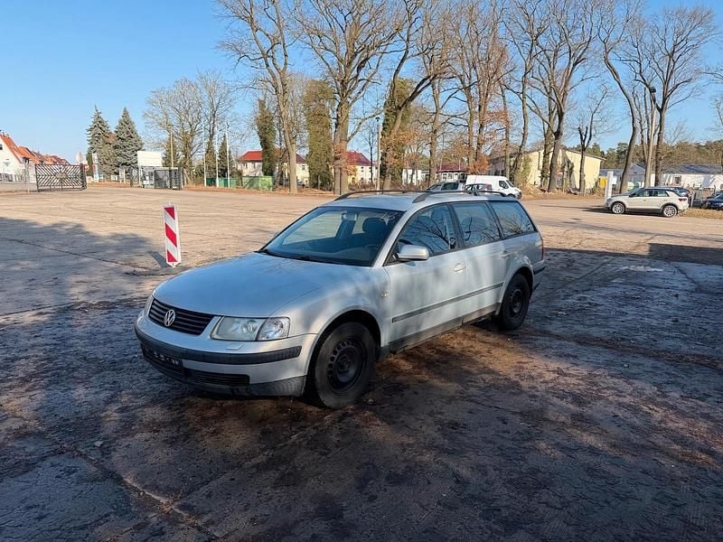 Gebraucht VW Passat 150 PS (110 kW) 2000 Silber Kombi