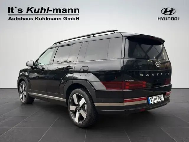 Gebraucht Hyundai Santa Fe Comfort 215 PS (158 kW) 2025 Schwarz SUV