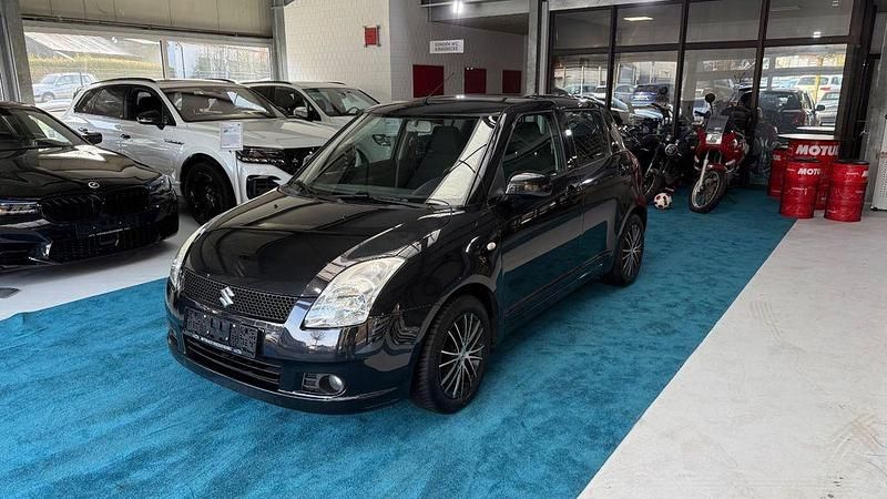 Schwarz Gebraucht 2007 Suzuki Swift Comfort Limousine | 2.999 € (Etwas zu teuer) - Bild 1/4