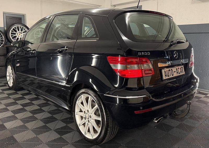 Gebraucht Mercedes B200 140 PS (102 kW) 2008 Schwarz Van / Kleinbus