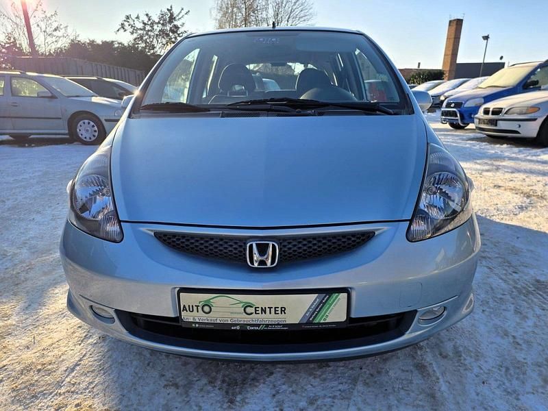 Gebraucht Honda Jazz 77 PS (56 kW) 2008 Grau Kleinwagen